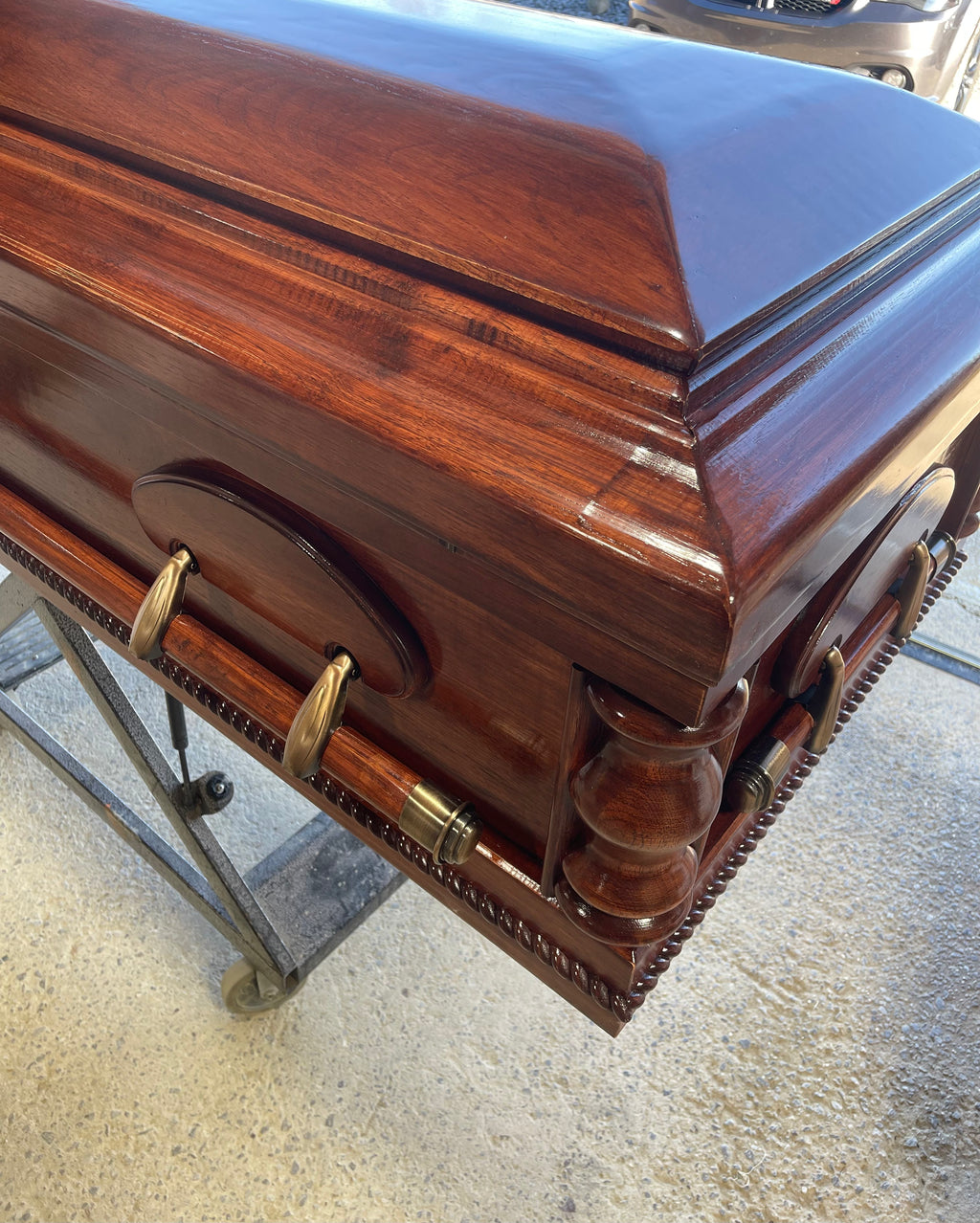 Pecan Casket