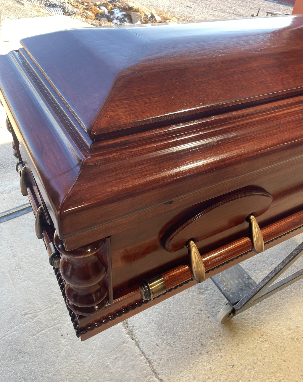 Pecan Casket